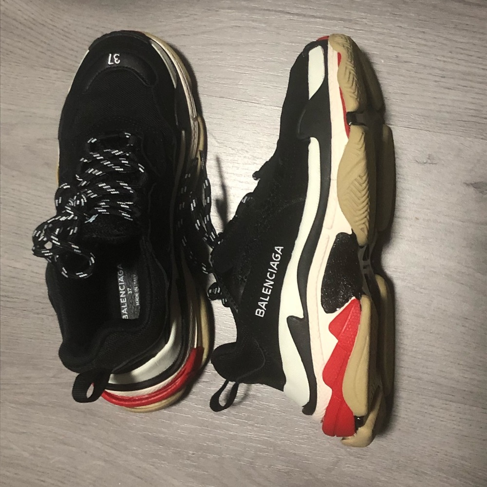 Balenciaga triple S sneakers